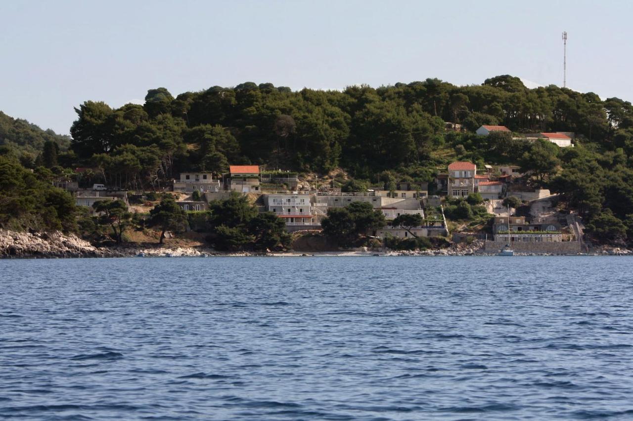 Apartments By The Sea Cove Saplunara, Mljet - 4896 Maranovići エクステリア 写真